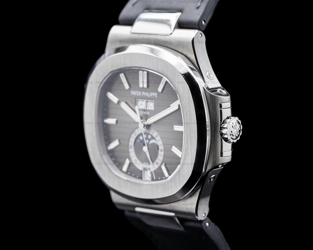 nautilus grey dial